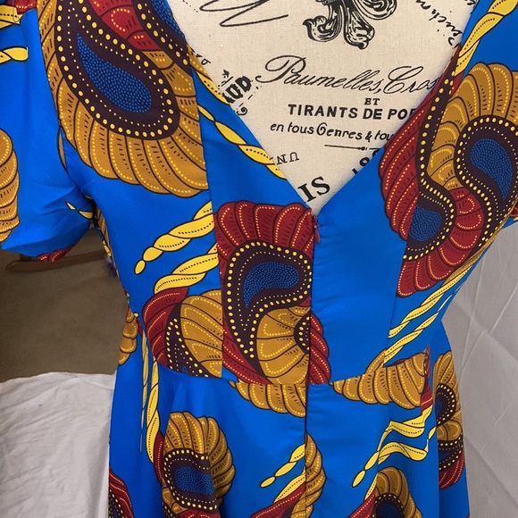 NWOT - EY Studio Royal Blue, Ruby Red & Gold Print African high-low dress. Sz:L - Picture 5 of 9